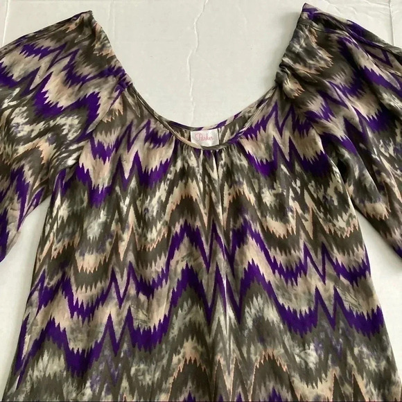 Parker silk abstract chevron print scoop neck tunic top medium - Picture 3 of 8